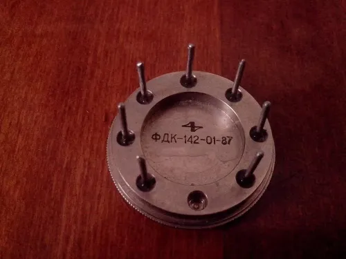 ФДК142-01 фотодиод фото 2 ФДК142-01 фотодиод фото 2